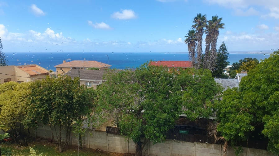 5 Bedroom Property for Sale in Dana Bay Western Cape